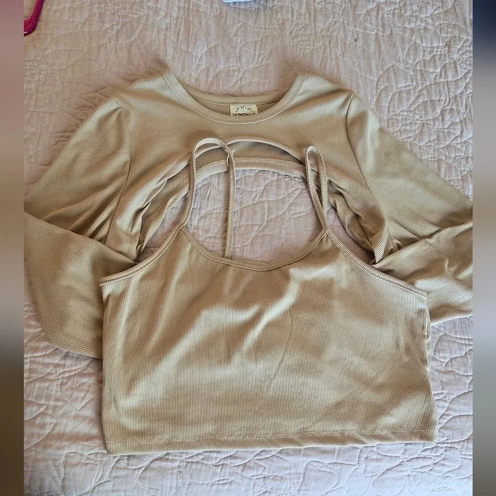 Cut Out Top